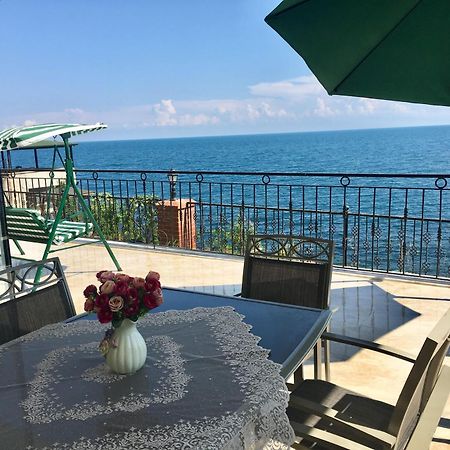 Appartamento Trabzon Sea Palace Esterno foto
